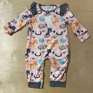 Pete + Lucy Adorable Pink Cat Print Kids Romper 9-12M (PE)